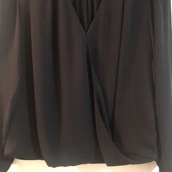 H&M navy blouse - Picture 3 of 4